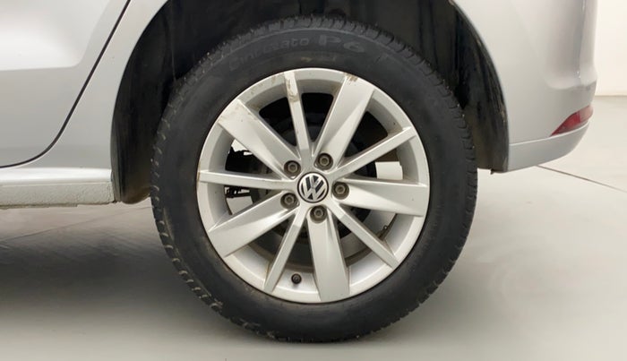 2016 Volkswagen Polo HIGHLINE1.2L, Petrol, Manual, 63,019 km, Left Rear Wheel