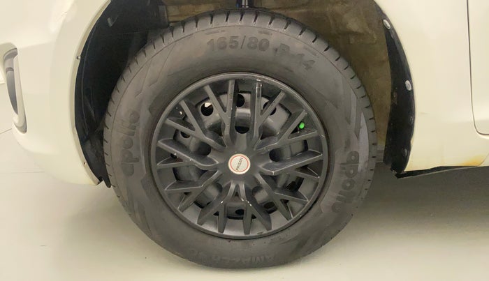 2016 Maruti Swift VXI O, Petrol, Manual, 36,251 km, Left Front Wheel