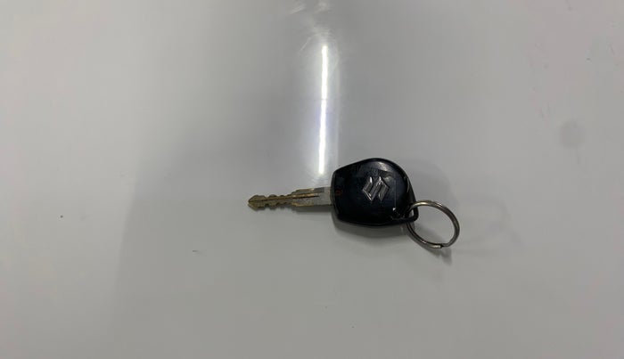 2014 Maruti Wagon R 1.0 VXI, Petrol, Manual, 70,654 km, Key Close Up