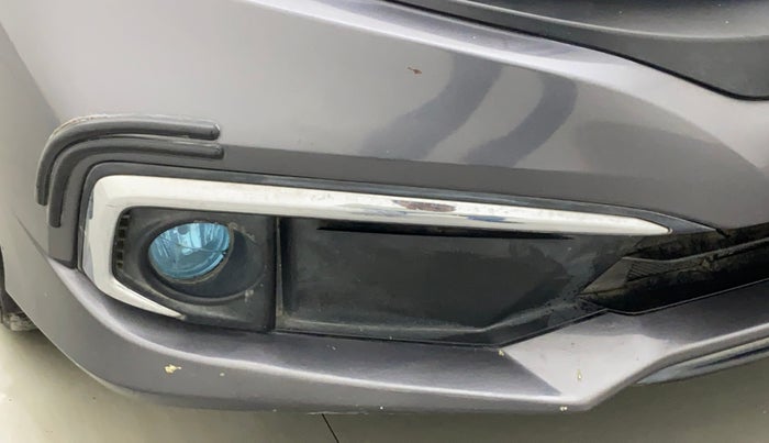 2019 Honda Civic 1.6L I-DTEC VX MT, Diesel, Manual, 50,016 km, Right fog light - Minor damage