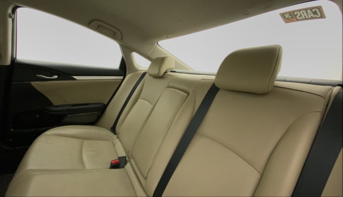 2019 Honda Civic 1.6L I-DTEC VX MT, Diesel, Manual, 50,016 km, Right Side Rear Door Cabin