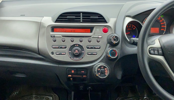 2012 Honda Jazz 1.2 X I VTEC, Petrol, Manual, 68,421 km, Air Conditioner
