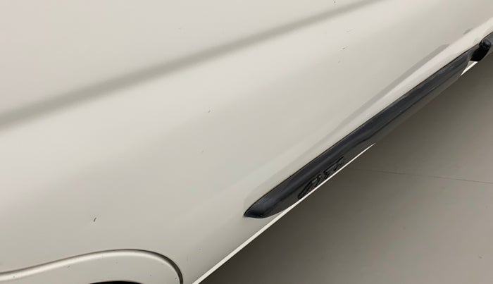 2011 Maruti Alto K10 VXI, Petrol, Manual, 95,201 km, Right rear door - Slightly dented