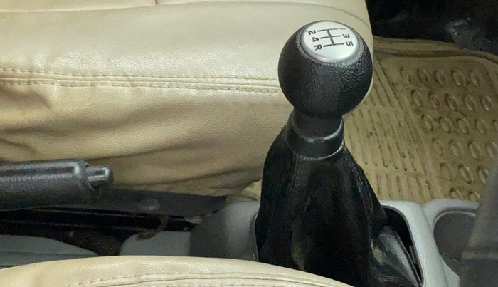 2011 Maruti Alto K10 VXI, Petrol, Manual, 95,201 km, Gear Lever