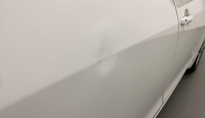 2012 Maruti Ertiga VDI, Diesel, Manual, 94,751 km, Right rear door - Slightly dented