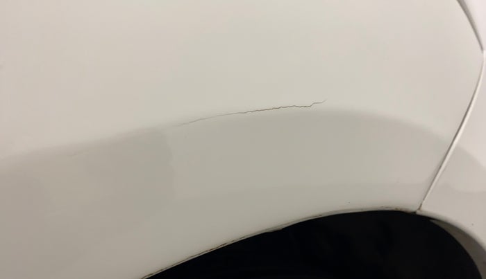 2012 Maruti Ertiga VDI, Diesel, Manual, 94,751 km, Right fender - Paint has minor damage