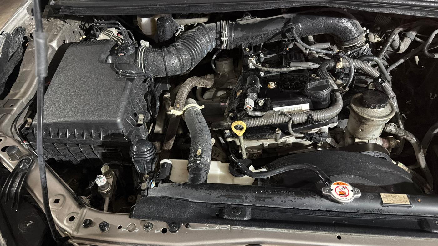 2019 Toyota Innova Crysta 2.7 GX 7 STR MT, Petrol, Manual, 76,419 km, Engine View - Right