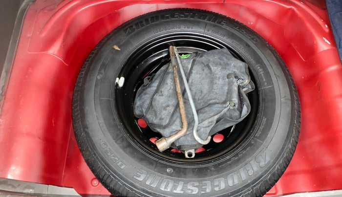 2013 Hyundai i10 MAGNA 1.2, Petrol, Manual, 1,05,343 km, Spare Tyre