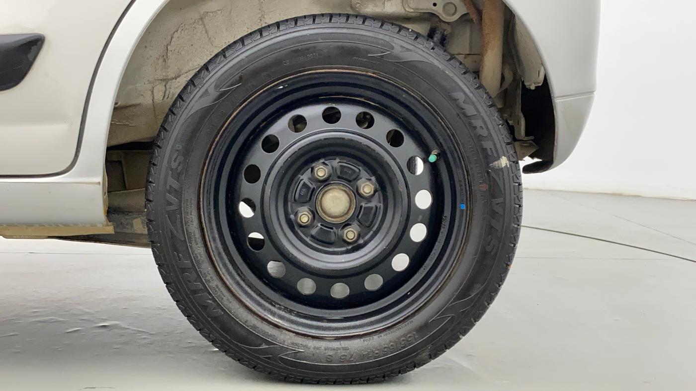 2011 Maruti Wagon R 1.0 VXI, Petrol, Manual, 47,816 km, Left Rear Wheel