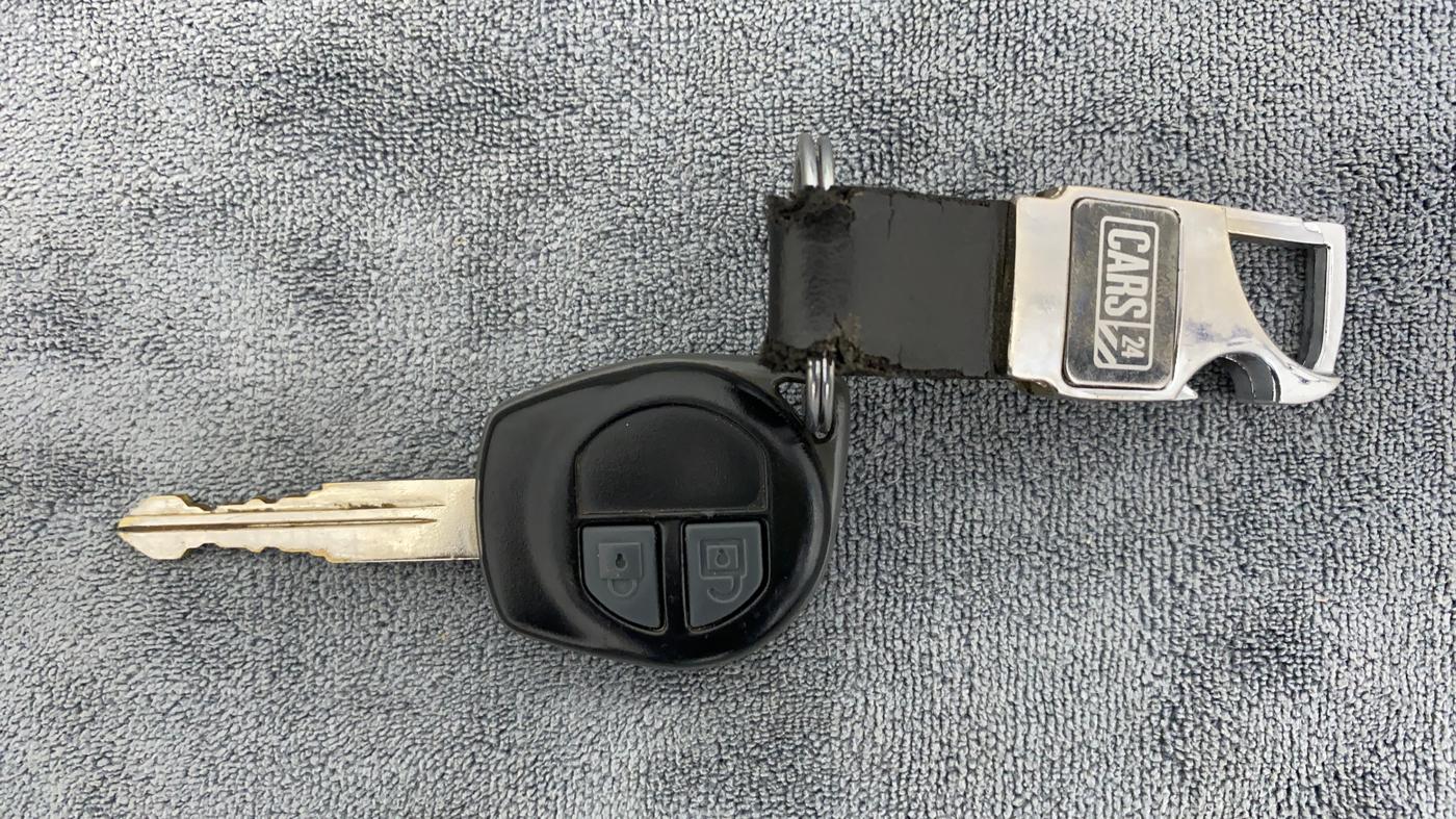 2011 Maruti Wagon R 1.0 VXI, Petrol, Manual, 47,816 km, Key Close Up