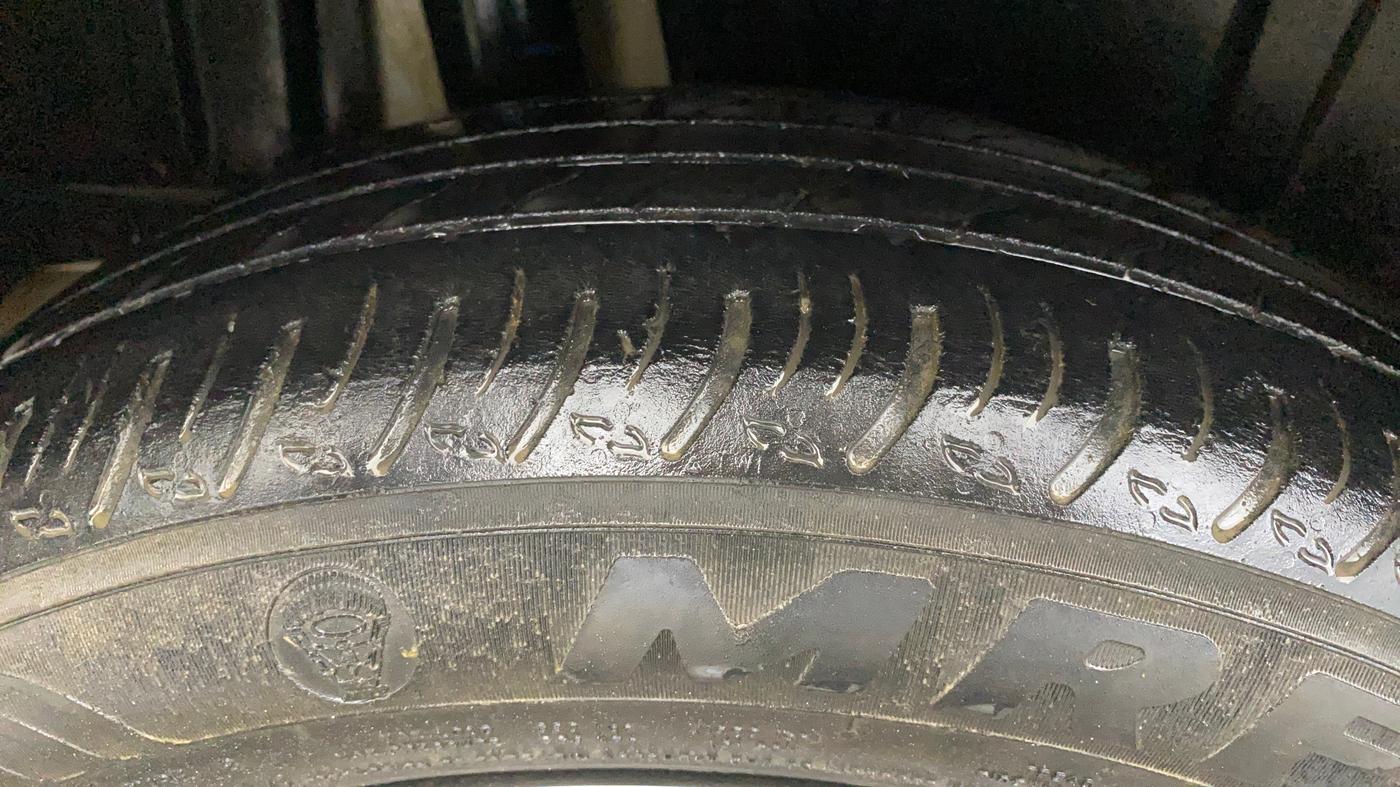 2022 Maruti XL6 ZETA MT, Petrol, Manual, 95,546 km, Right Rear Tyre Tread