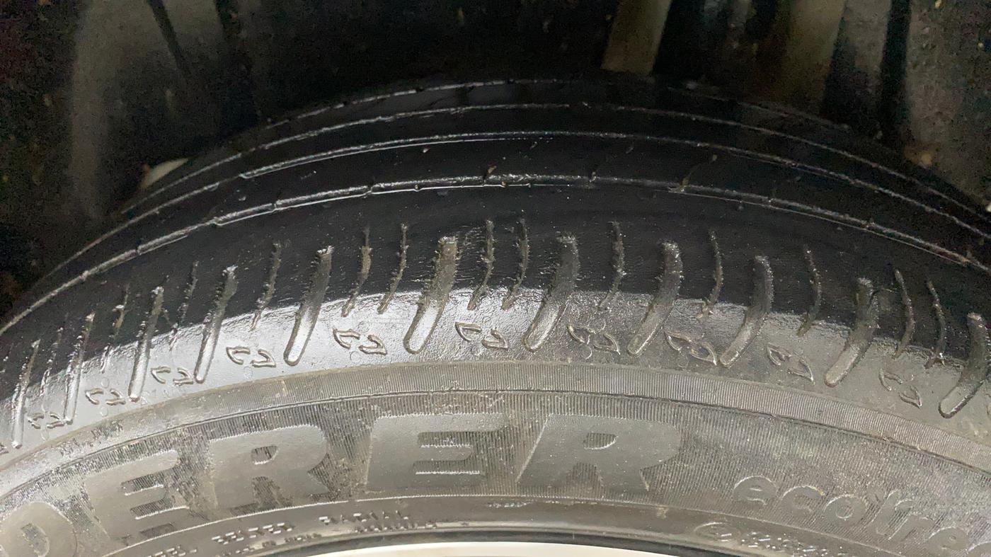 2022 Maruti XL6 ZETA MT, Petrol, Manual, 95,546 km, Left Rear Tyre Tread