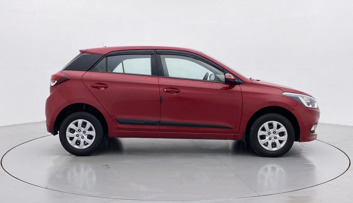 2017 Hyundai Elite i20 SPORTZ 1.4, Diesel, Manual, 49,221 km, Right Side View