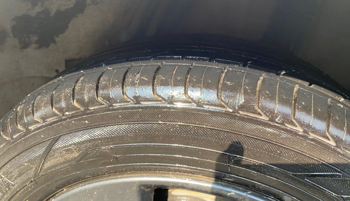 2019 Honda Jazz 1.2L I-VTEC VX CVT, Petrol, Automatic, 49,837 km, Left Rear Tyre Tread