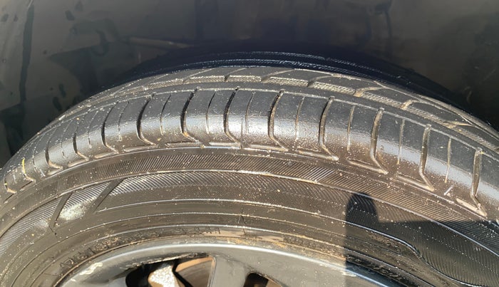 2019 Honda Jazz 1.2L I-VTEC VX CVT, Petrol, Automatic, 49,837 km, Left Front Tyre Tread