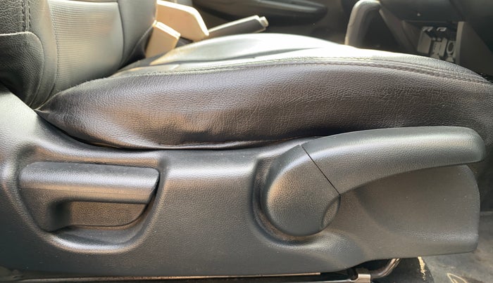 2019 Honda Jazz 1.2L I-VTEC VX CVT, Petrol, Automatic, 49,837 km, Driver Side Adjustment Panel