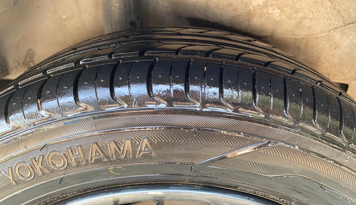 2019 Honda Jazz 1.2L I-VTEC VX CVT, Petrol, Automatic, 49,837 km, Right Rear Tyre Tread