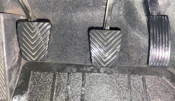 2017 Hyundai Elite i20 ASTA 1.2 (O), Petrol, Manual, 68,307 km, Pedals