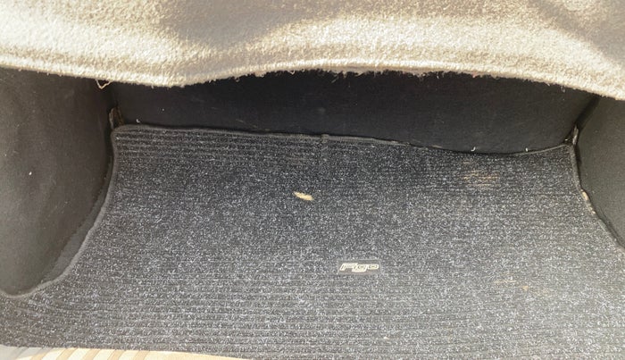 2013 Ford Figo ZXI 1.2 PETROL, Petrol, Manual, 55,807 km, Boot Inside