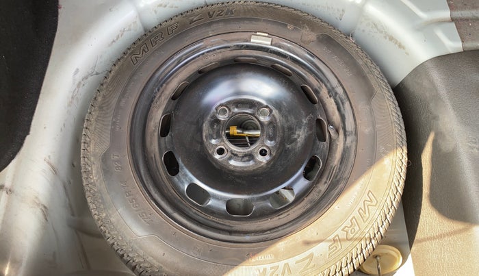 2013 Ford Figo ZXI 1.2 PETROL, Petrol, Manual, 55,807 km, Spare Tyre