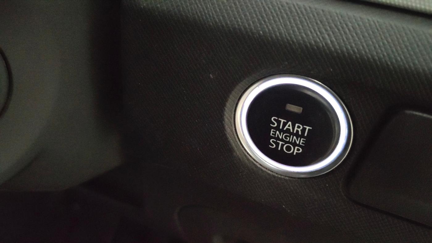 2021 Tata PUNCH CREATIVE  1.2 RTN DUAL TONE, Petrol, Manual, 30,571 km, Keyless Start/ Stop Button
