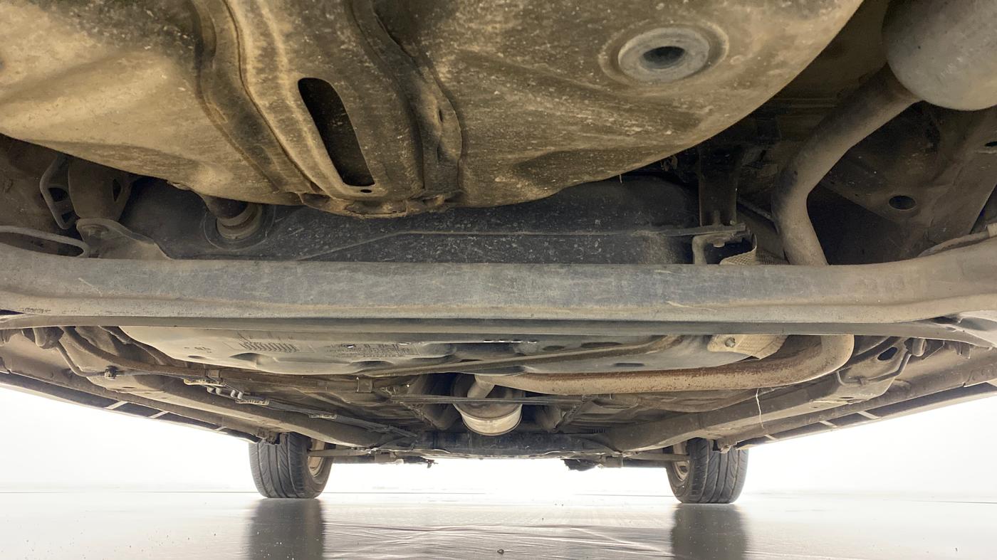 2018 Maruti Swift ZDI AMT, Diesel, Automatic, 87,529 km, Rear Underbody