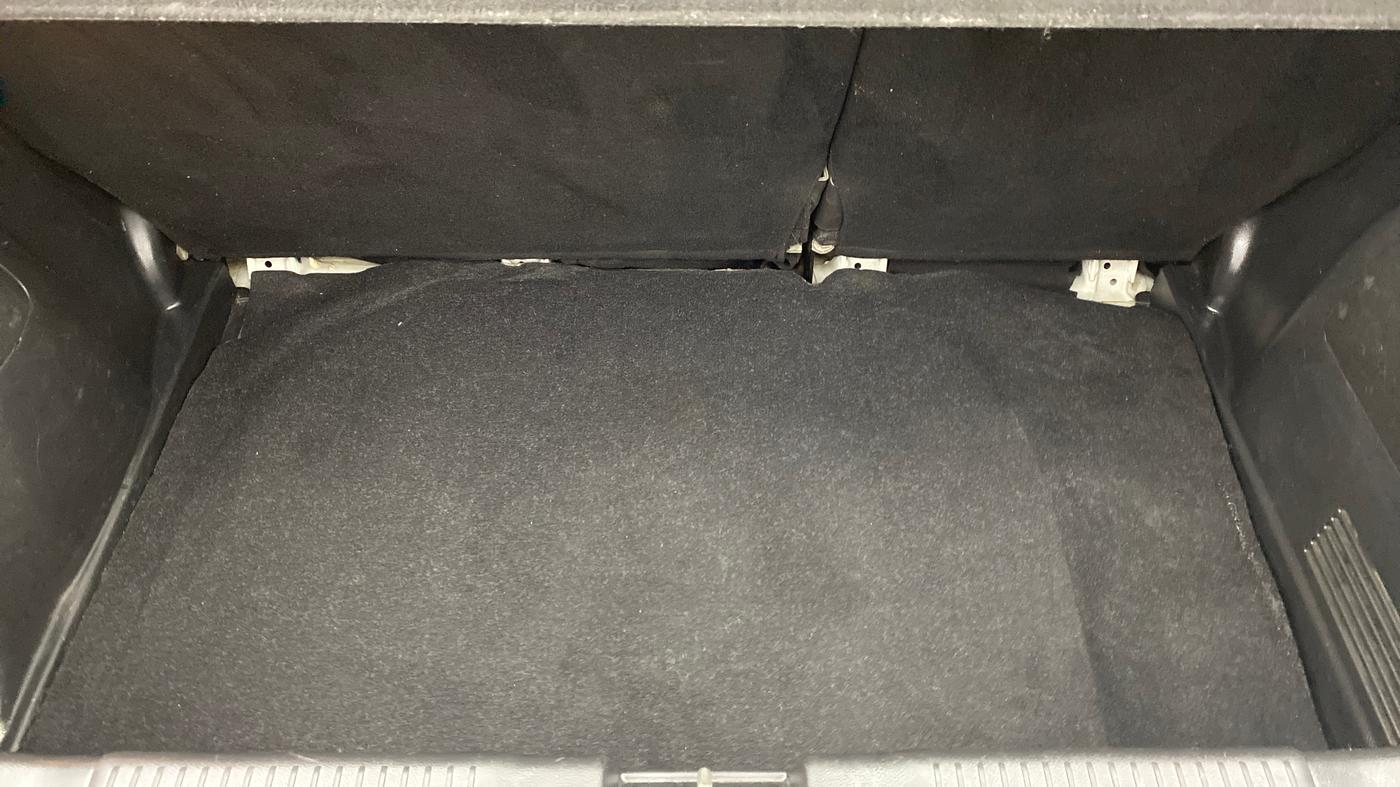 2018 Maruti Swift ZDI AMT, Diesel, Automatic, 87,529 km, Boot Inside