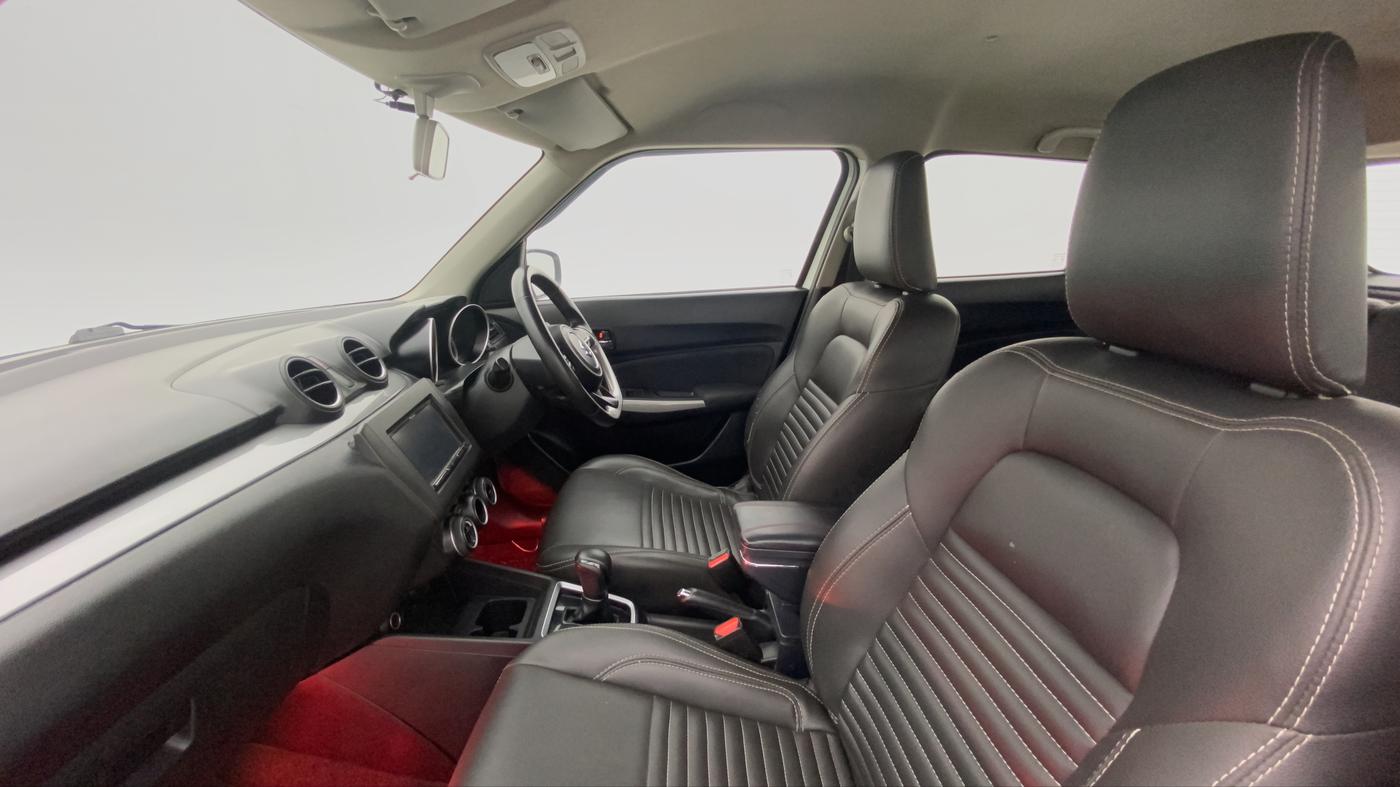2018 Maruti Swift ZDI AMT, Diesel, Automatic, 87,529 km, Right Side Front Door Cabin