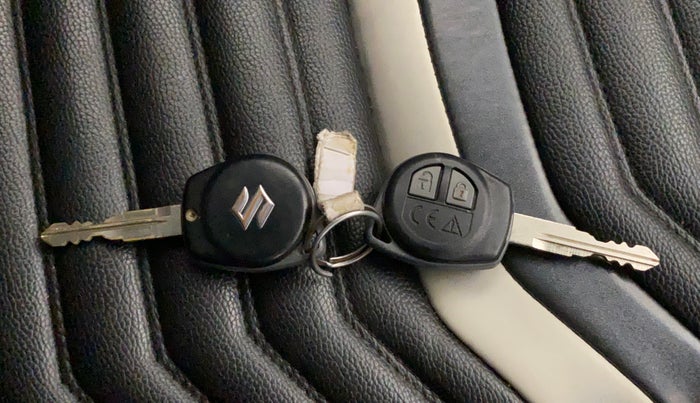 2018 Maruti Vitara Brezza ZDI, Diesel, Manual, 78,858 km, Key Close Up