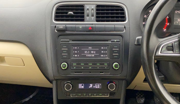2017 Skoda Rapid AMBITION 1.6 MPI MT, Petrol, Manual, 36,024 km, Air Conditioner