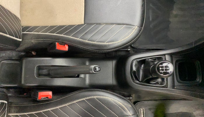 2017 Maruti Swift LXI (O), Petrol, Manual, 68,124 km, Gear Lever