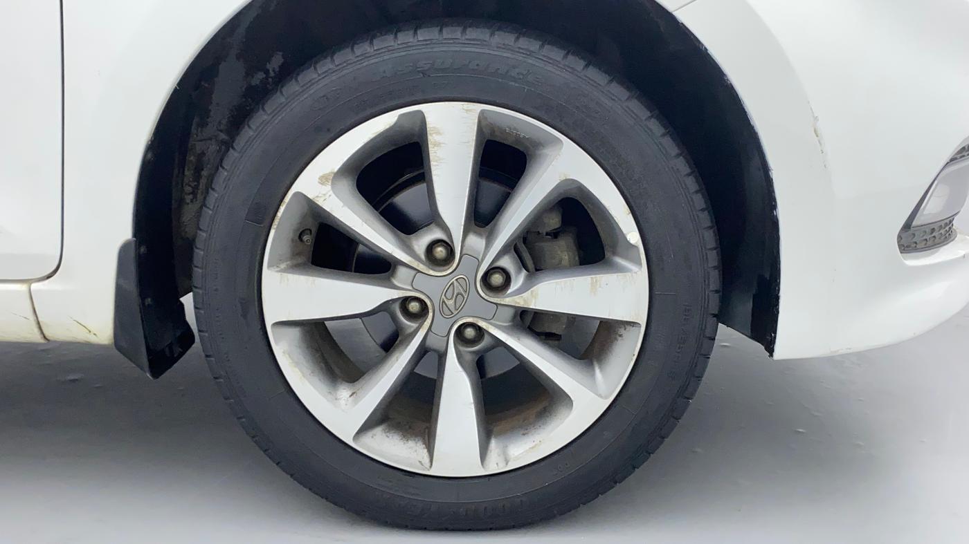 2016 Hyundai Elite i20 ASTA 1.2, Petrol, Manual, 35,522 km, Right Front Wheel