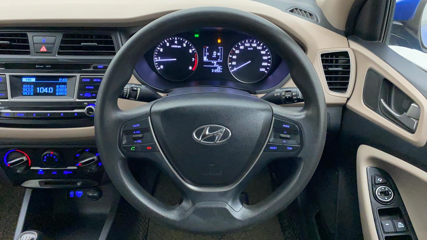 2017 Hyundai Elite i20 SPORTZ 1.2, Petrol, Manual, 31,359 km, Steering Wheel Close Up