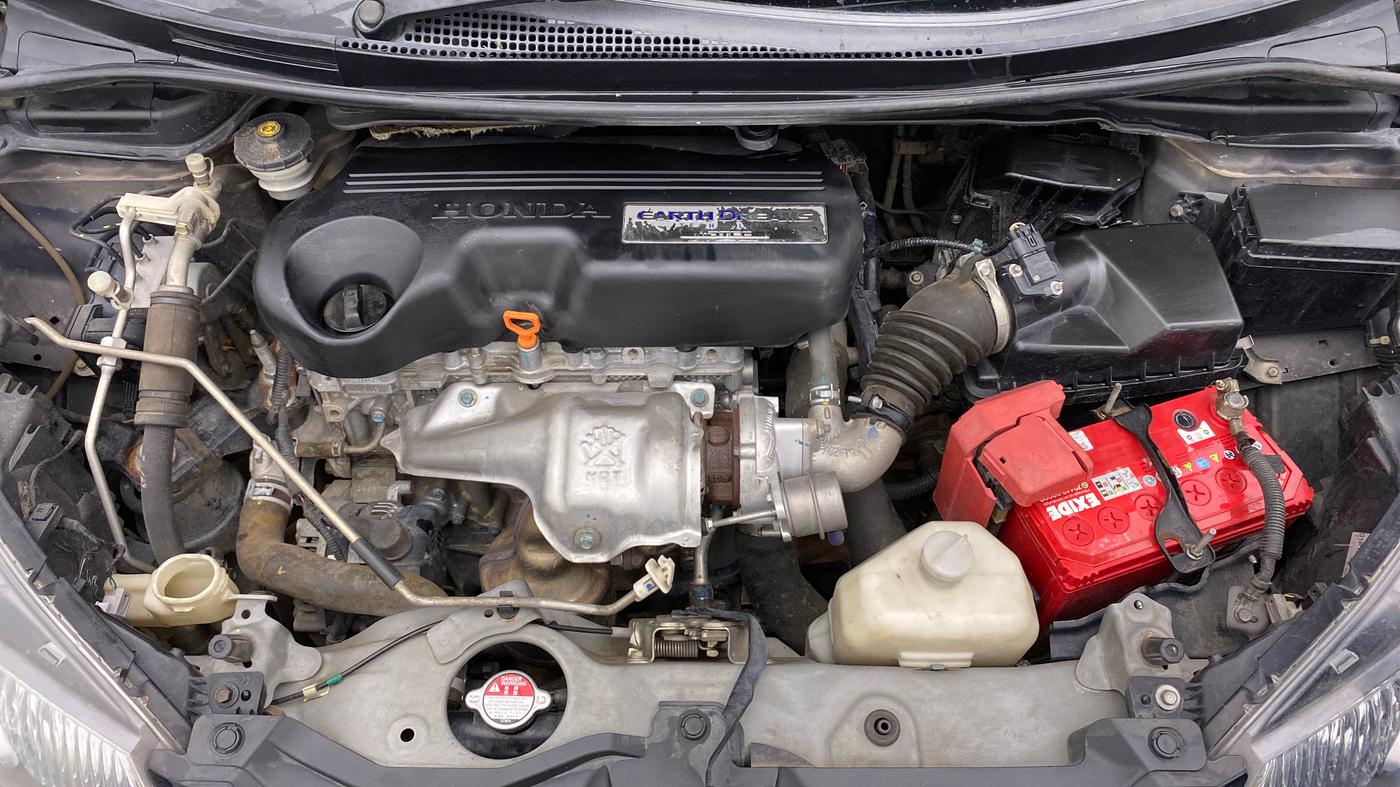 2018 Honda Jazz 1.5L I-DTEC V, Diesel, Manual, 1,02,256 km, Open Bonet