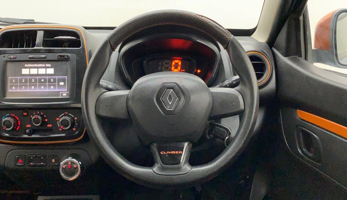 2017 Renault Kwid CLIMBER 1.0 AMT, Petrol, Automatic, 58,635 km, Steering Wheel Close Up