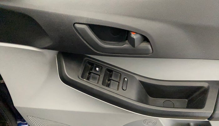 2022 Tata Tiago XT CNG, CNG, Manual, 37,533 km, Driver Side Door Panels Control