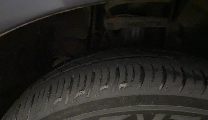 2022 Tata Tiago XT CNG, CNG, Manual, 37,533 km, Left Front Tyre Tread