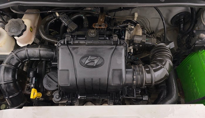 2013 Hyundai Eon MAGNA +, Petrol, Manual, 27,526 km, Engine View