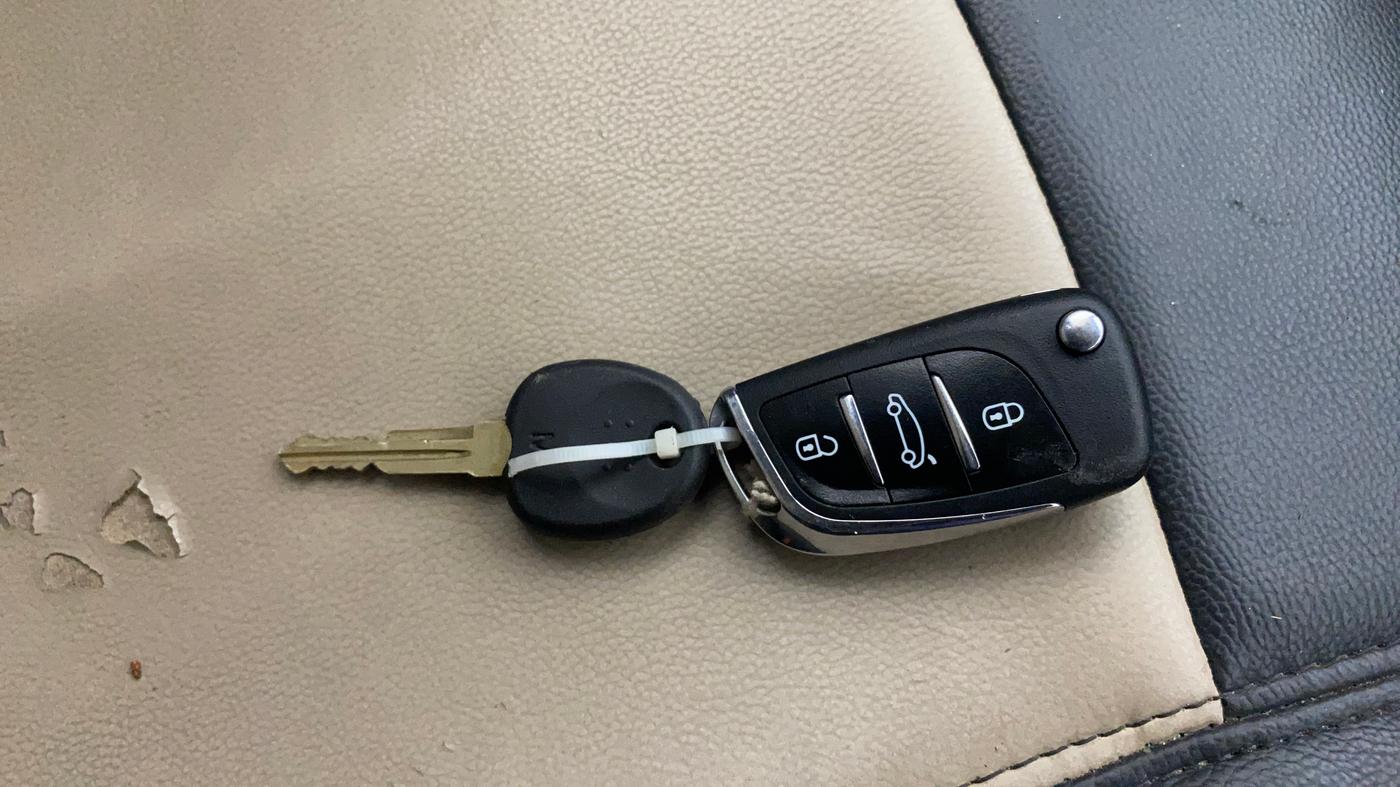 2014 Hyundai Elite i20 SPORTZ 1.2, Petrol, Manual, 39,928 km, Key Close Up