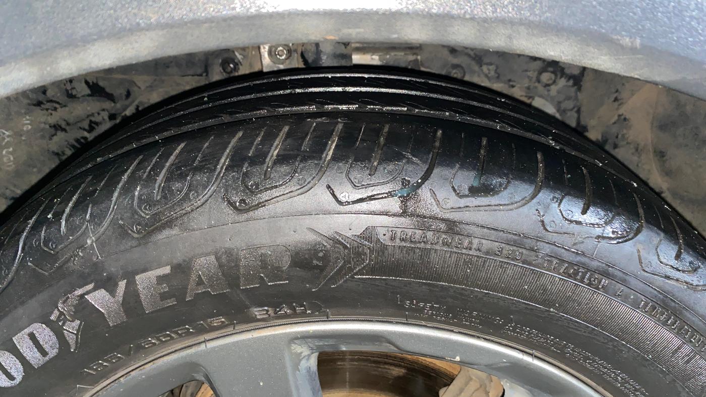 2018 Ford FREESTYLE TITANIUM PLUS 1.2 PETROL, Petrol, Manual, 79,647 km, Right Front Tyre Tread