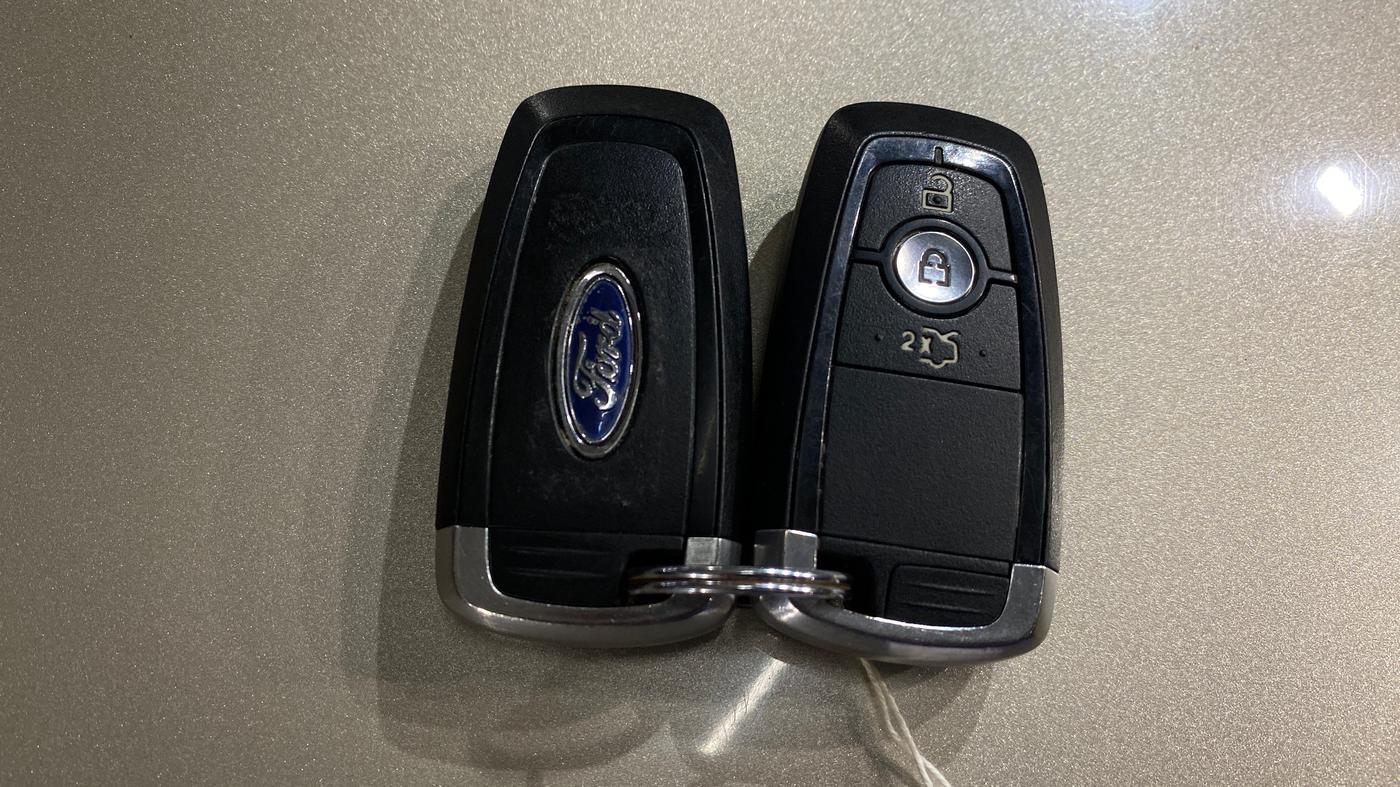 2018 Ford FREESTYLE TITANIUM PLUS 1.2 PETROL, Petrol, Manual, 79,647 km, Key Close Up