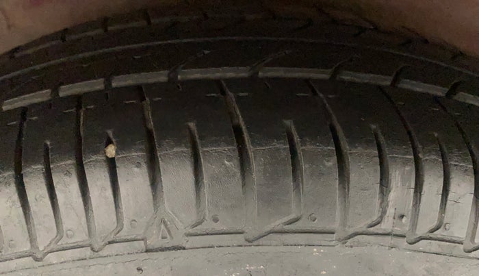 2012 Hyundai i10 SPORTZ 1.2 AT, Petrol, Automatic, 22,314 km, Right Rear Tyre Tread