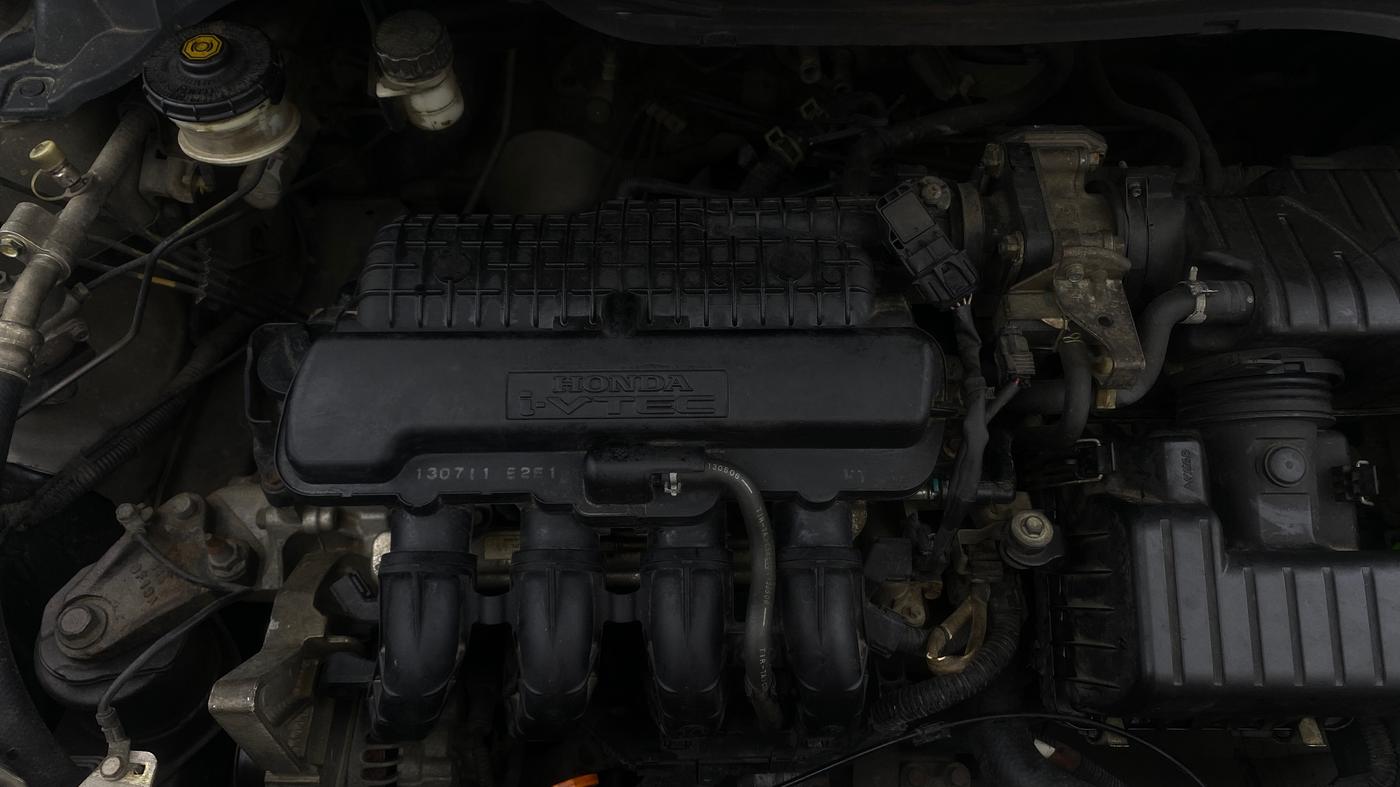 2013 Honda Brio S MT, Petrol, Manual, 68,335 km, Engine View