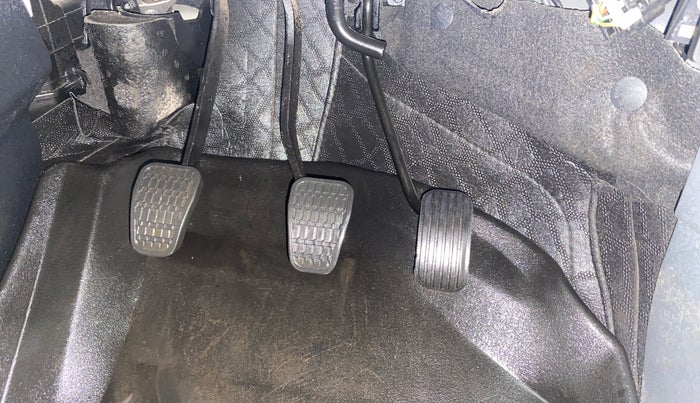 2025 Tata Tiago XZ iCNG, CNG, Manual, 7,727 km, Pedals