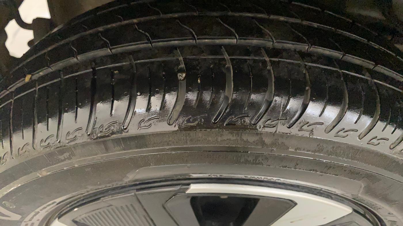2025 Tata Tiago XZ iCNG, CNG, Manual, 7,727 km, Right Rear Tyre Tread