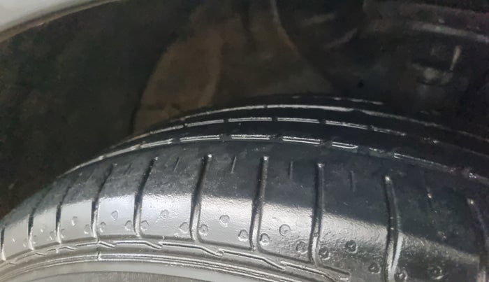 2019 Hyundai Creta SX 1.6 PETROL, Petrol, Manual, 1,08,819 km, Right Front Tyre Tread