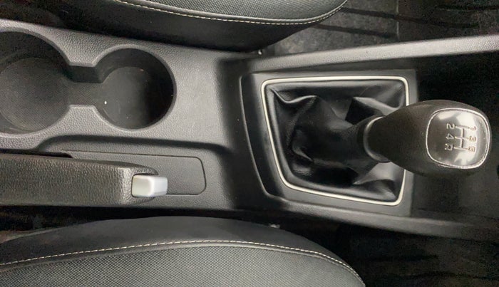 2017 Hyundai Elite i20 SPORTZ 1.2, Petrol, Manual, 67,116 km, Gear Lever