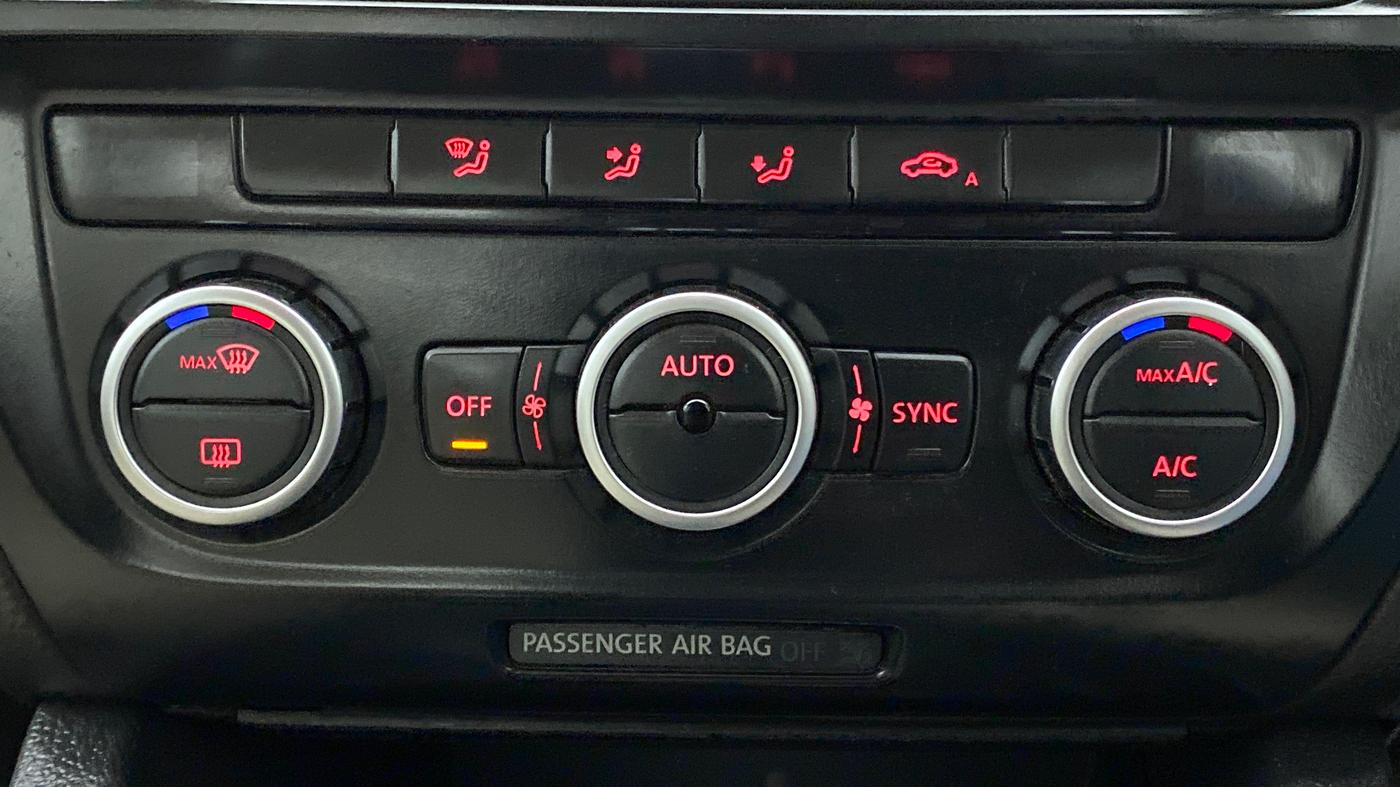 2014 Volkswagen Jetta COMFORTLINE 2.0L TDI, Diesel, Manual, 87,321 km, Automatic Climate Control