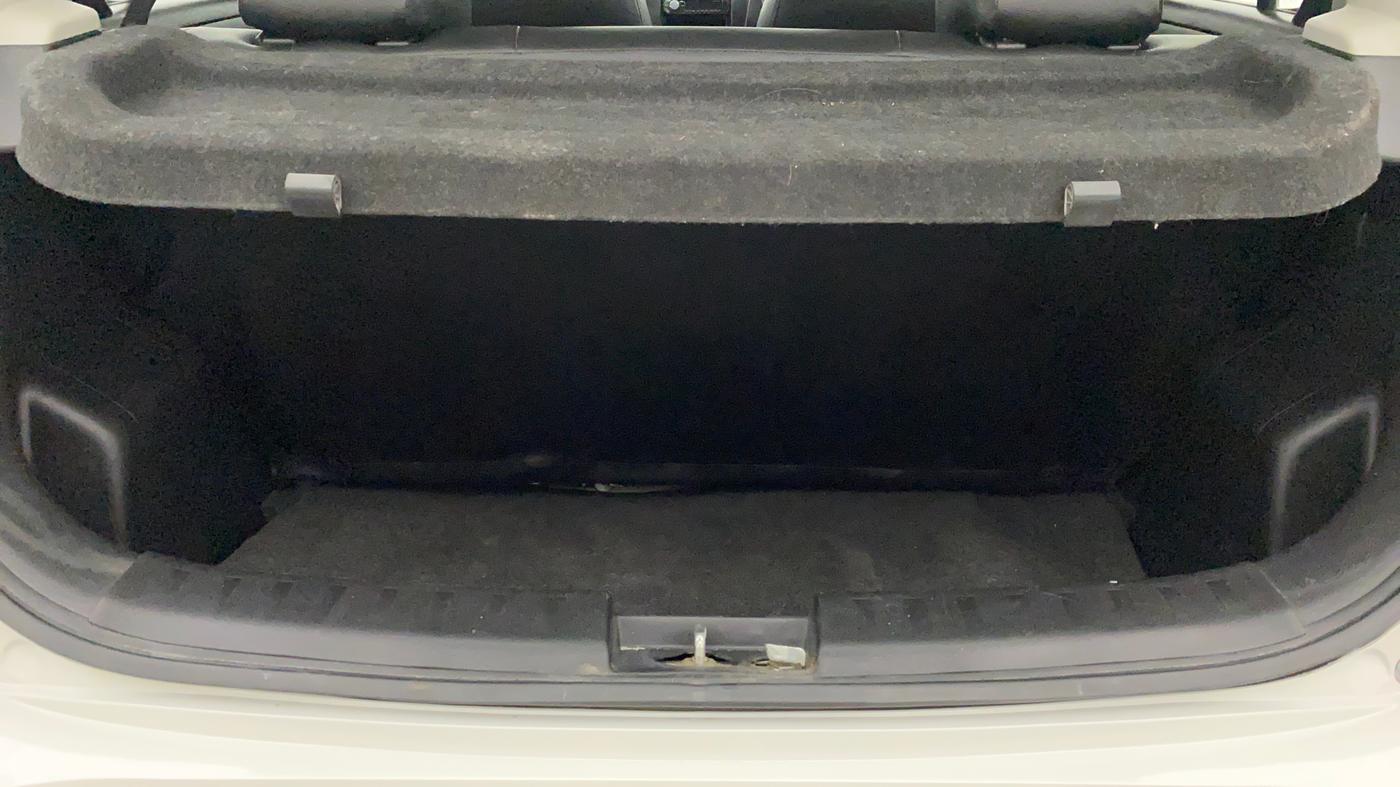 2014 Maruti Swift VXI, Petrol, Manual, 27,069 km, Boot Inside