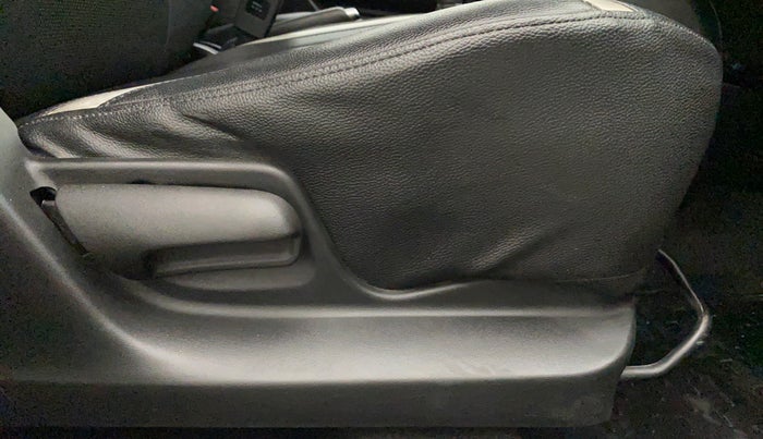 2014 Maruti Swift VXI, Petrol, Manual, 27,069 km, Driver Side Adjustment Panel